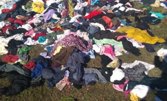 REVIRAVOLTA :  Vândalos invadem salas do CDD e espalham roupas de doações