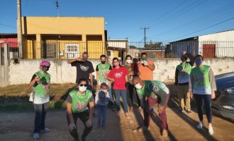 Ação distribui 10 mil máscaras em 20 bairros