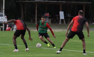 XAVANTE : Sem novos casos de covid-19, Brasil se aproxima da estreia de Hemerson Maria