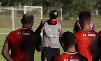 Hemerson Maria projeta que o Brasil tenha mais reforços na B