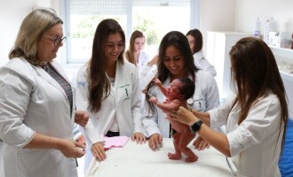 Acadêmicos da Medicina UCPel são destaque na prova do Enade