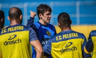 PELOTAS : Colbachini exalta momento na Série D