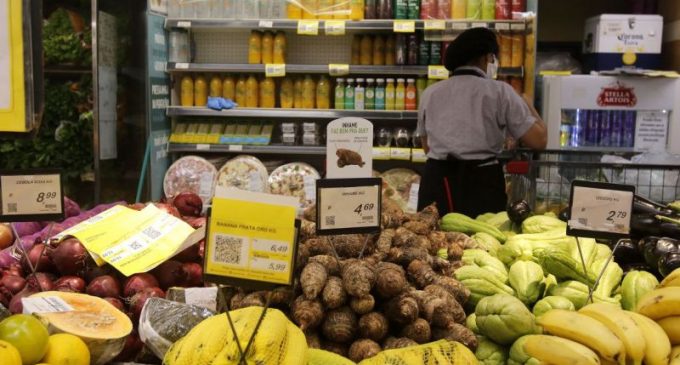 Alimentos representaram 60% da inflação dos mais pobres em outubro