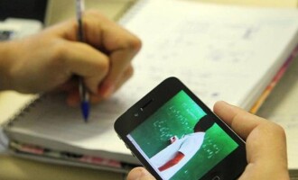 Celular é a principal ferramenta de estudo e trabalho na pandemia