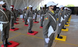 REFORÇO NA SEGURANÇA : 860 novos soldados da Brigada Militar estão formados