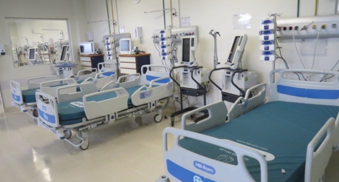 ATENDIMENTO/COVID : Hospitais precisam manter capacidade máxima