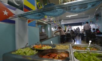 Valor gasto em restaurantes do Rio Grande do Sul tem queda de 26,3% em outubro, mostra índice Fipe e Alelo