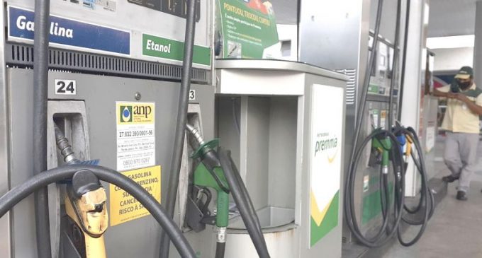 Petrobras anuncia aumento da gasolina e do gás de cozinha