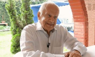 Pedro Simon completa 91 anos e analisa atual momento político