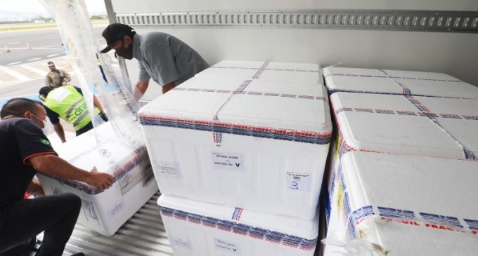 Novo lote de vacinas CoronaVac será distribuído aos municípios nesta quinta-feira