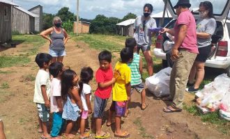 SEJA SOLIDÁRIO : Grupo prepara doações  para crianças indígenas