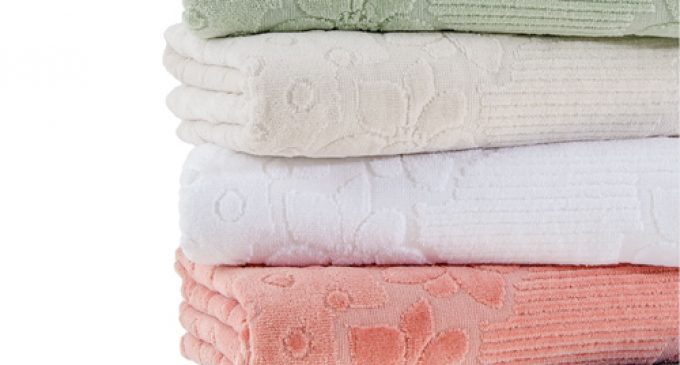Campanha pede doação de toalhas de banho para profissionais da saúde