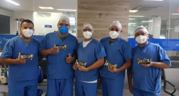 Profissionais da saúde de Pelotas recebem homenagem pela atuação na pandemia