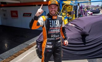 Robe vence corrida no Velocitta e se aproxima da liderança da Stock Light