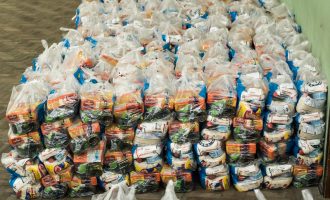 Kits de alimentação escolar são destinados a todos os estudantes da rede