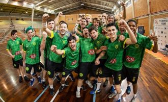 HANDEBOL :  Juniores do Brilhante voam longe em disputa nacional