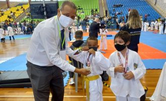 Atletas do Vida Ativa conquistam Copa América de Taekwondo
