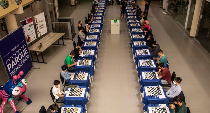 Torneio de Xadrez reúne jogadores no Parque Tecnológico