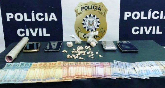 Trio é flagrado por tráfico de drogas