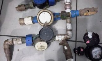 FLAGRANTE : GM prende ladrões de registros de água do Sanep