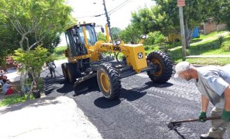 Começa a pavimentação da avenida Guadalajara