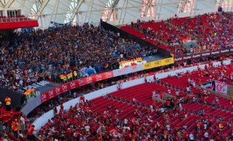 VIOLÊNCIA NO FUTEBOL  : Liminar suspende torcidas de Grêmio e Inter por 90 dias