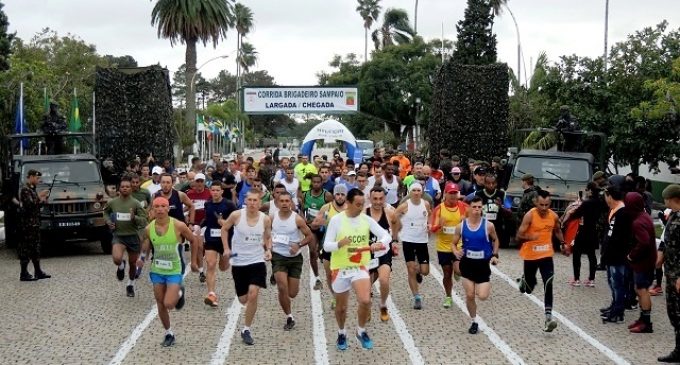 Corrida da Infantaria com provas  de 4 – 5 e 6Km no Fragata