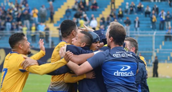 Com gol de pênalti, Pelotas vence na estreia do técnico Badico