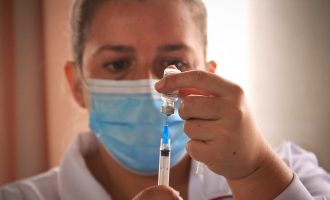 Confira o cronograma de vacinação entre os dias 22 e 27