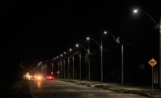 Investimento em iluminação LED será de cerca de R$ 4,4 milhões nos próximos meses. Confira as avenidas que receberão a nova iluminação