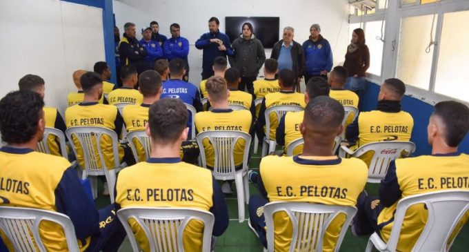 Pelotas apresenta elenco na Boca:  “Teve time desistindo da competição”