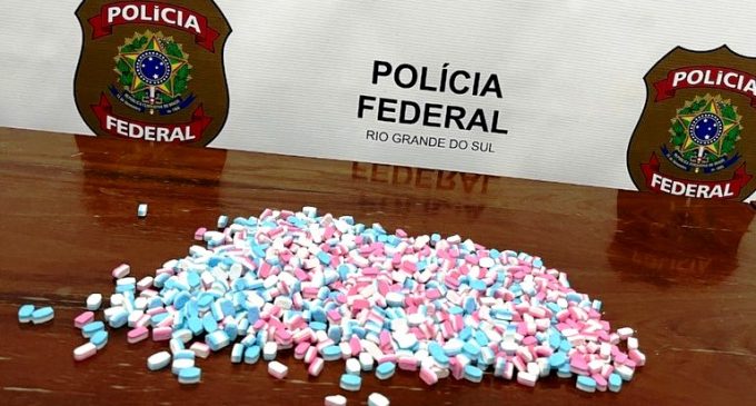 Polícia Federal apreende 990  comprimidos de “Ecstasy”