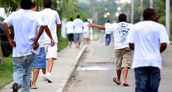 CÂMARA FEDERAL : Projeto aprovado acaba com saídas temporárias de presos