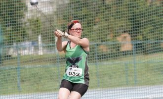 ATLETISMO : Beatriz Ribeiro conquista dois ouros em Florianópolis