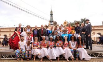 Apresentações no Mercado Central marcam último dia de Fifap