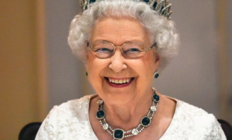 Rainha Elizabeth II morre aos 96 anos na Escócia