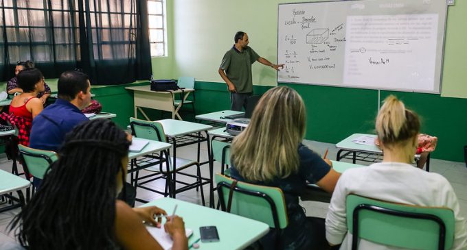 Professores creem que educação pública vai piorar nos próximos 10 anos