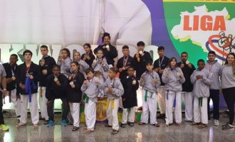 Alunos do Vida Ativa conquistam títulos da Copa América de Taekwondo