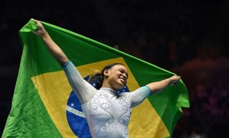 Rebeca Andrade campeã mundial de Ginástica em Liverpool