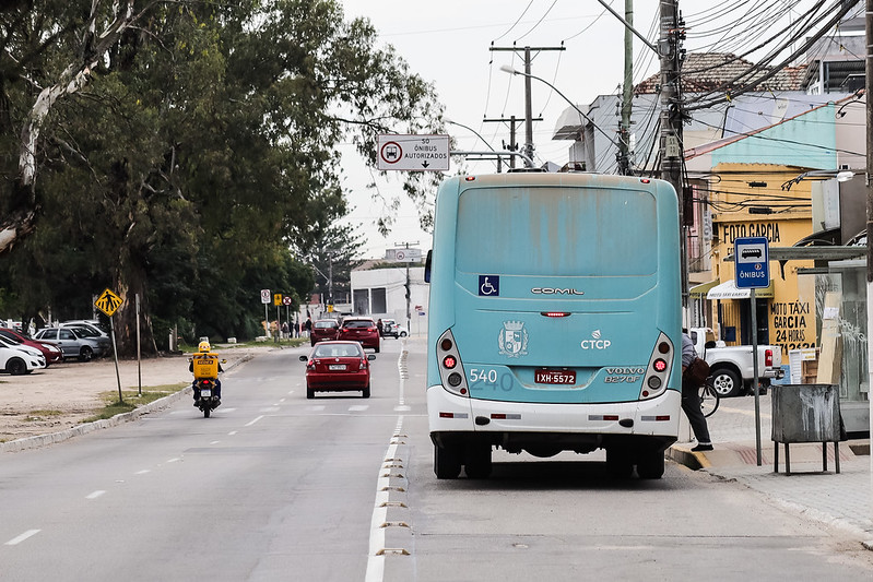 Linhas de ônibus terão reforço com o jogo do Brasil na Copa nesta