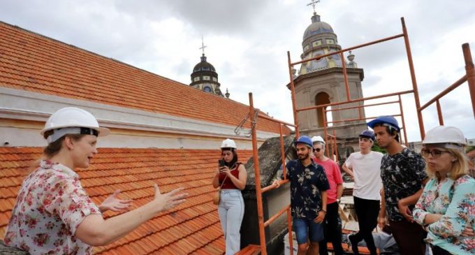 Concurso cultural leva grupo a conhecer bastidores do restauro da Catedral