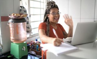 Sesc EAD EJA abre inscrições para formação de jovens e adultos com qualificação profissional