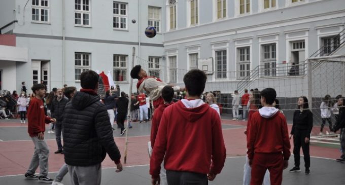 Escolas particulares retornam às aulas a partir do dia 13/02