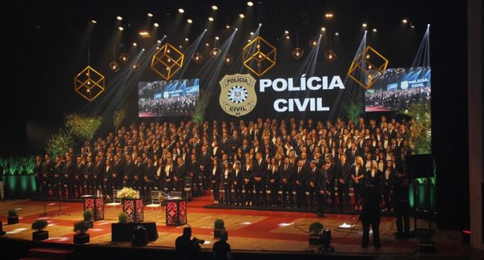 Polícia Civil forma mais 244 agentes escrivães e inspetores