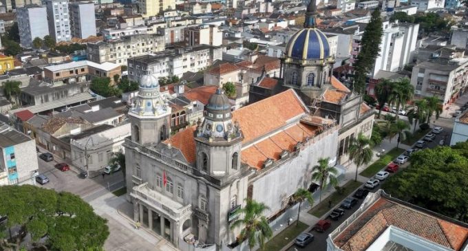 Catedral celebra entrega da obra de restauro do telhado com atrações