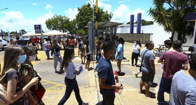 ENEM: inscrições terminam nesta sexta (16); taxa pode ser paga até dia 21