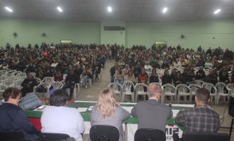 SIMP: Em Assembleia Geral, municipários aprovam indicativo de greve