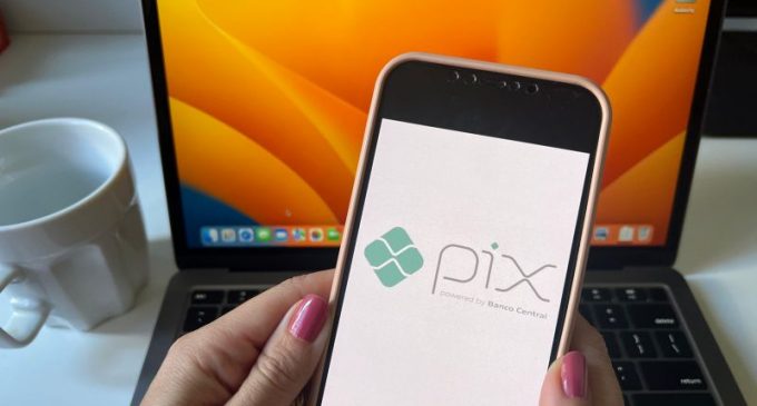 Pix: sistema movimenta mais de R$ 1,4 trilhão por mês