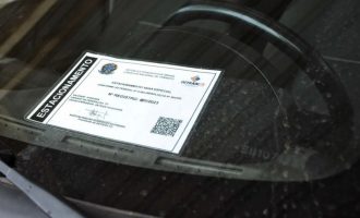 Motoristas com mais de 60 anos já podem emitir credencial de estacionamento por aplicativo