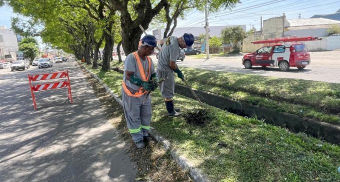 Sanep inicia limpeza de duas estruturas de macrodrenagem